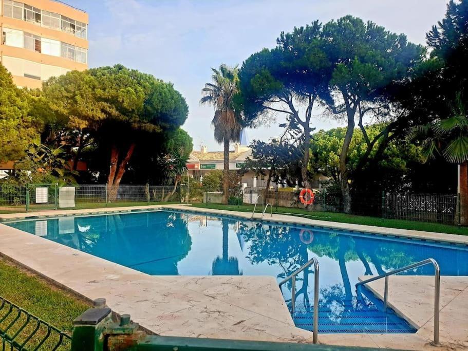 Precioso Estudio Con Piscina A 200M Del Mar Марбеля Екстериор снимка